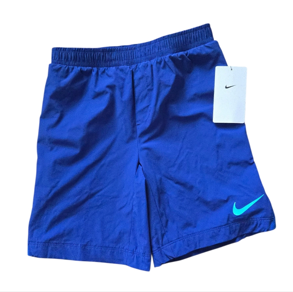 NWT NIKE Kids Windbreaker Style Athletic Shorts